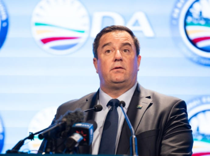 DA backtracks on GNU exit threat