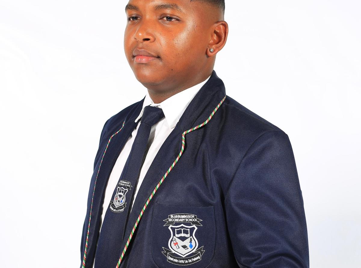 Bokang Vincent Mokubung of Bluegumbosch Secondary School scooped 1st Position among the Top 3 learners in Quintile 3 schools in South Africa. Picture: Facebook