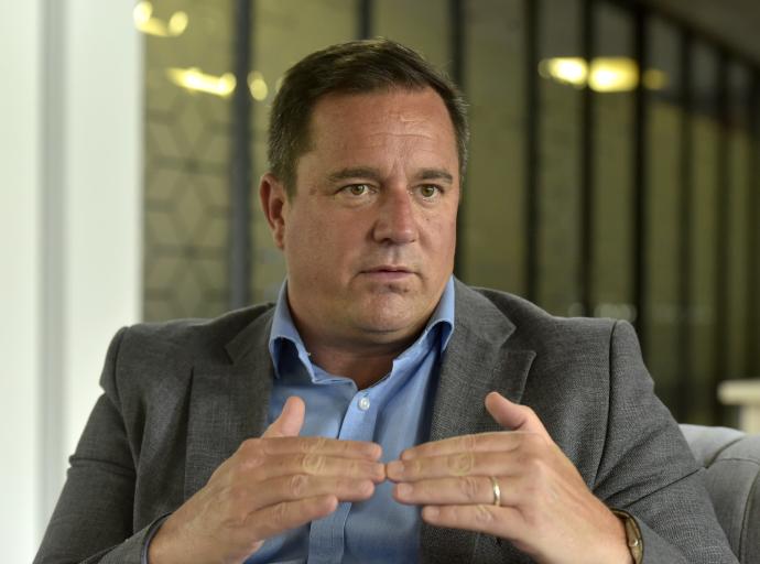 DA rifts deepen as pressure grows to replace John Steenhuisen as agriculture minister